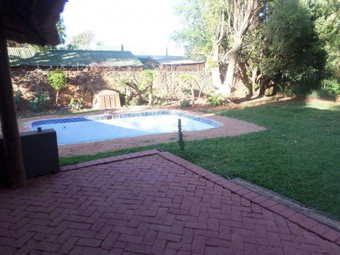 5 Bedroom House to Rent in Pretoria Gardens Property to re