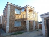 3 Bedroom 3 Bathroom House to Rent for sale in Pretoria Gardens