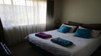 Bed Room 2 - 12 square meters of property in Glen Marais