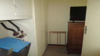 Bed Room 1 - 9 square meters of property in Glen Marais