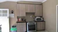 Kitchen - 14 square meters of property in Cullinan