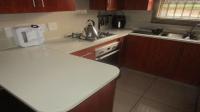 Kitchen - 7 square meters of property in Parkrand