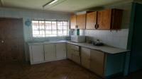 Kitchen - 17 square meters of property in Oranjeville