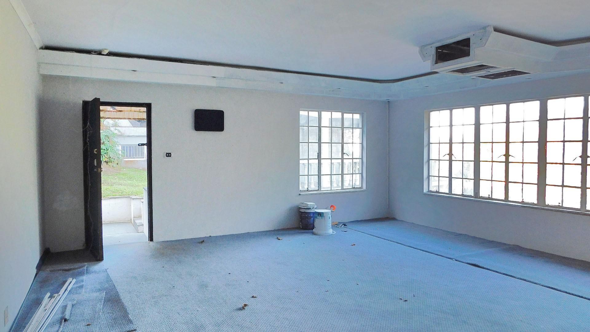 Flatlet - 41 square meters of property in Dawncrest