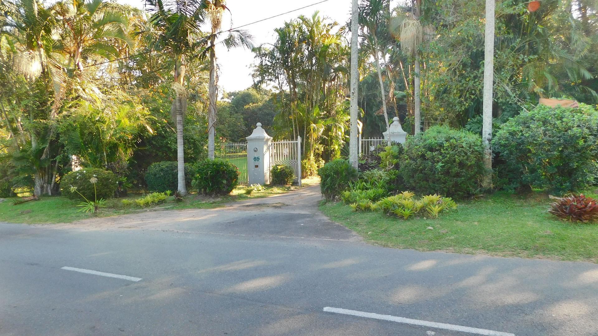 Front View of property in Dawncrest