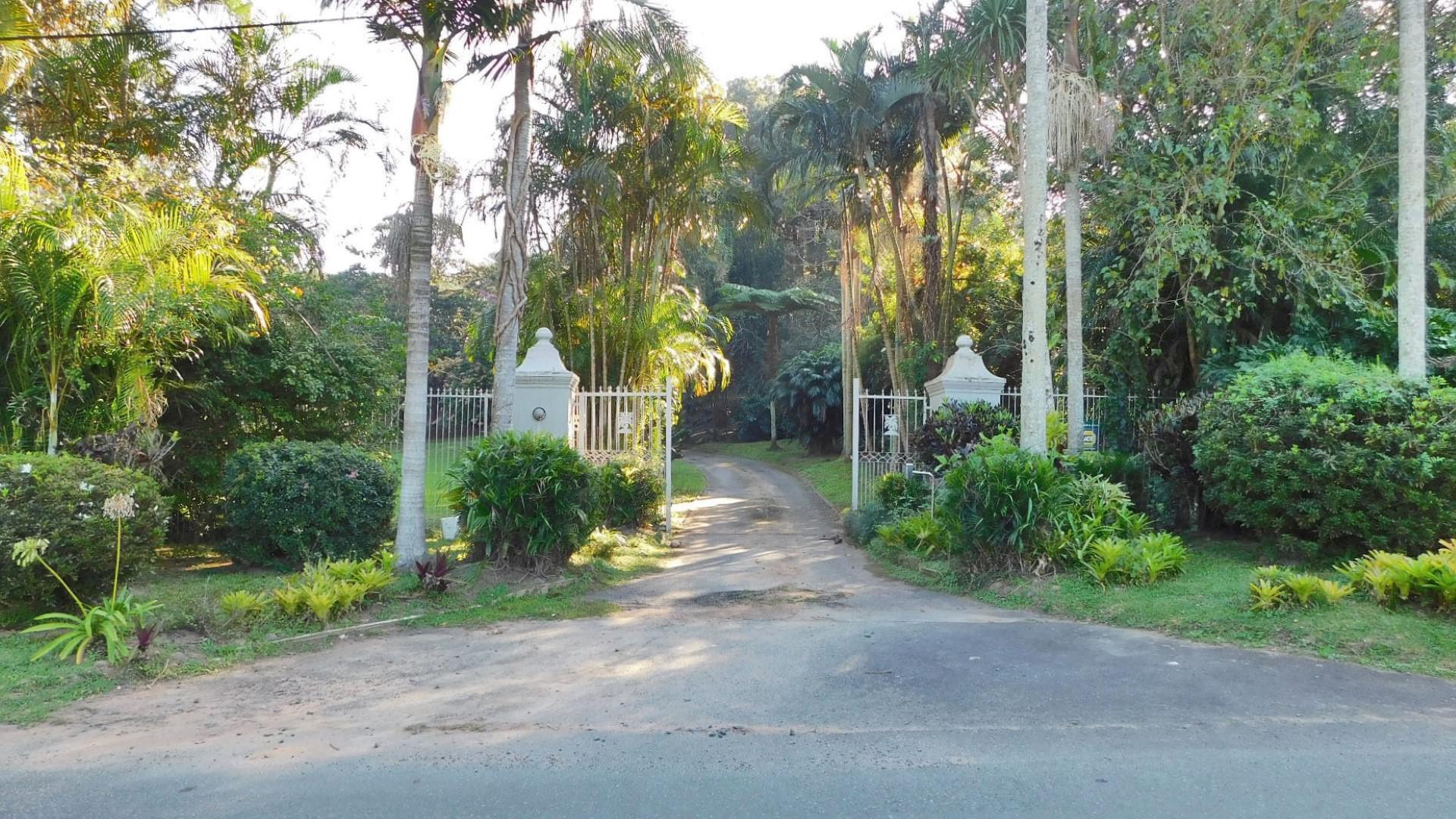 Front View of property in Dawncrest