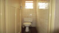 Bathroom 1 - 8 square meters of property in Rewlatch