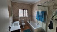 Bathroom 1 - 8 square meters of property in Aerorand - MP