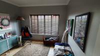 Bed Room 2 - 12 square meters of property in Aerorand - MP