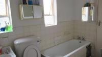 Main Bathroom of property in Windsor