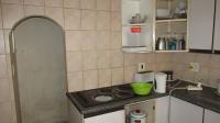 Kitchen - 11 square meters of property in Turffontein