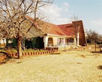 Front View of property in Roodewal