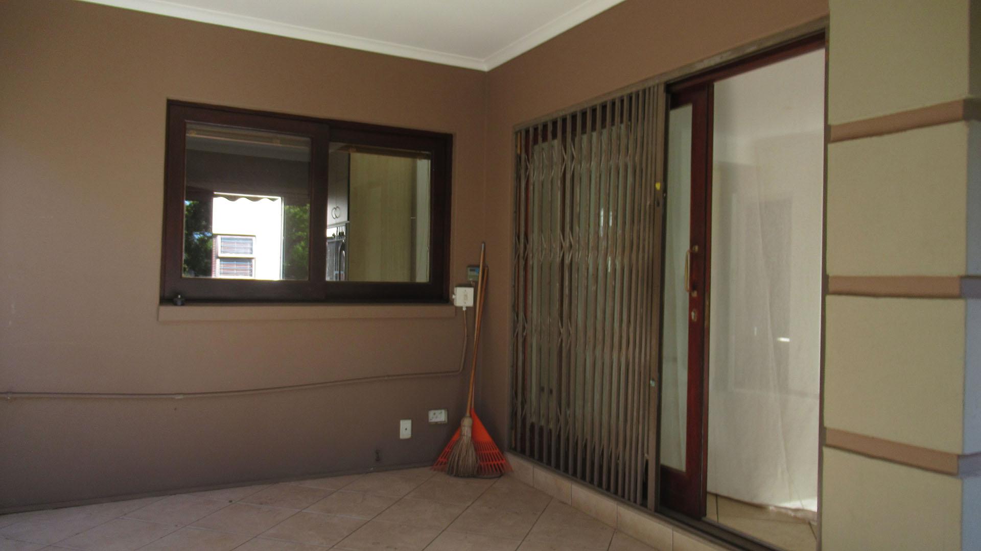 Patio - 23 square meters of property in Noordheuwel