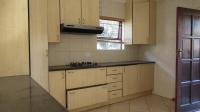 Kitchen - 14 square meters of property in Noordheuwel