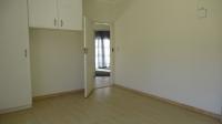 Bed Room 1 - 23 square meters of property in Noordheuwel