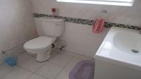 Bathroom 1 - 5 square meters of property in New Redruth