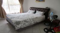 Main Bedroom - 22 square meters of property in New Redruth