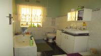 Bathroom 1 - 8 square meters of property in Bon Accord