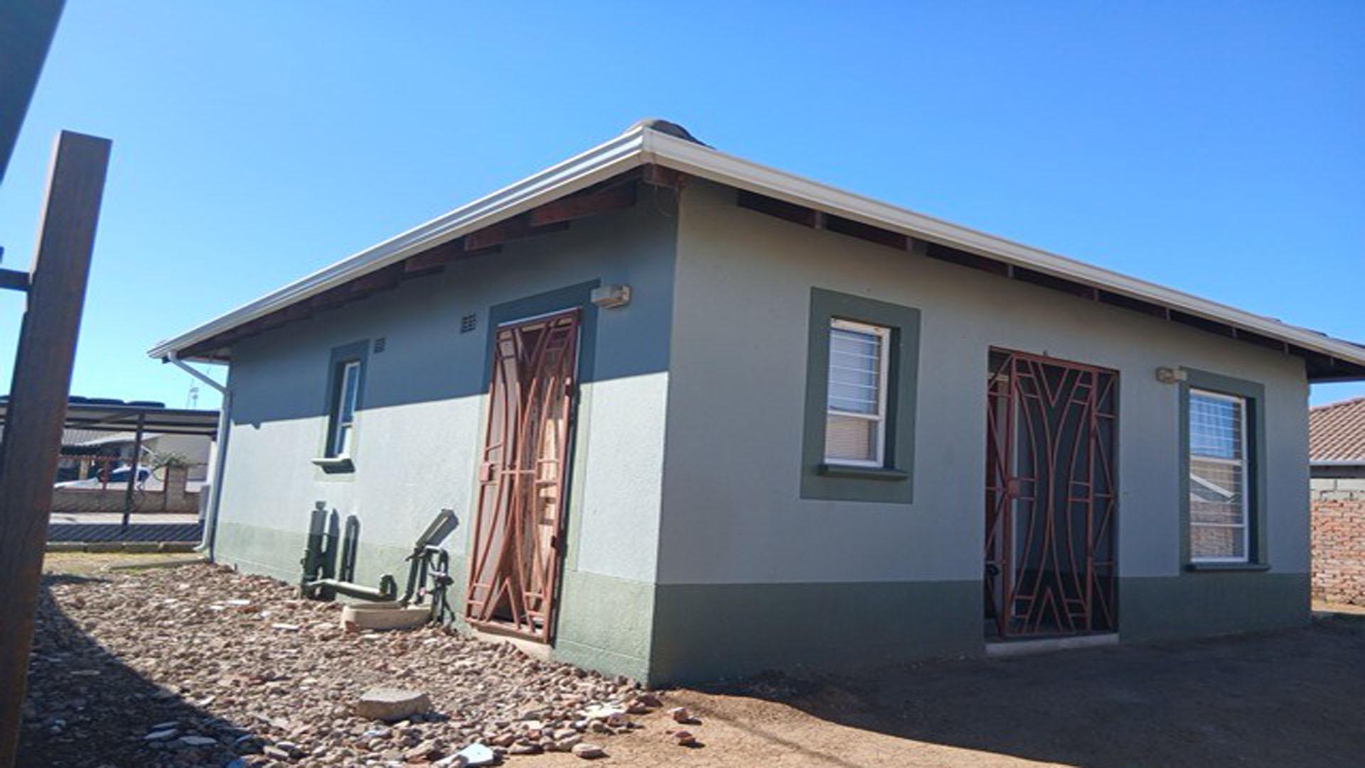 Front View of property in Bloemfontein