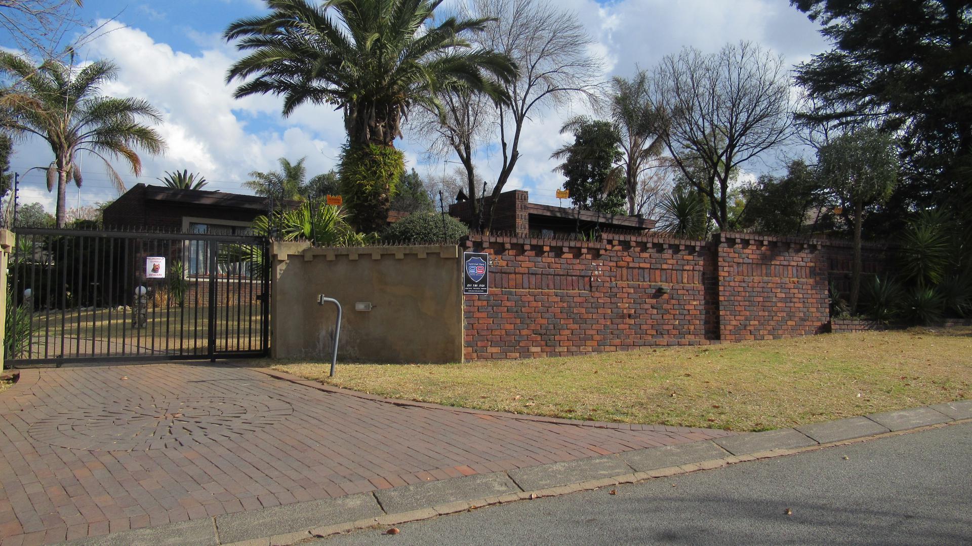 Front View of property in Bryanston