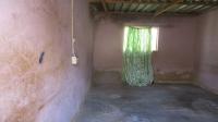 Bed Room 2 - 26 square meters of property in Roodekop