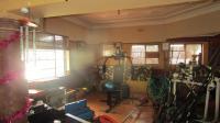 Lounges - 35 square meters of property in Krugersdorp
