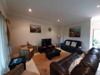 Lounges - 21 square meters of property in Pennington