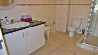 Bathroom 1 - 9 square meters of property in Pennington