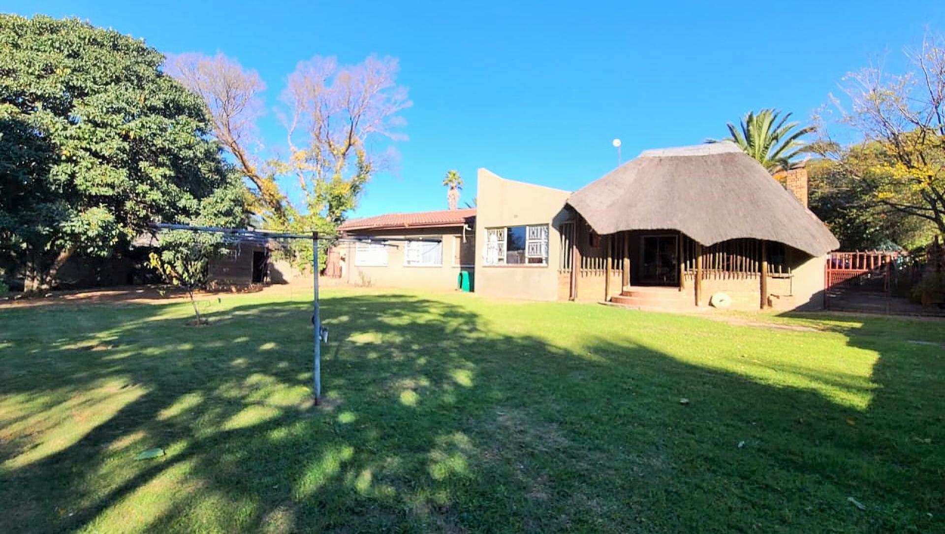 Front View of property in Emalahleni (Witbank) 