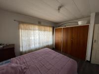 Bed Room 2 - 16 square meters of property in Krugersdorp
