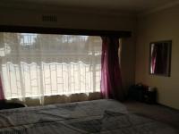 Bed Room 1 of property in Bethal
