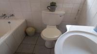 Bathroom 1 - 8 square meters of property in Glen Marais