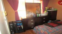 Bed Room 2 - 9 square meters of property in Glen Marais