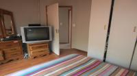 Bed Room 3 - 13 square meters of property in Glen Marais