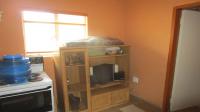 Lounges - 29 square meters of property in Glen Marais