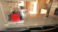 Kitchen - 8 square meters of property in Glenmarais (Glen Marais)