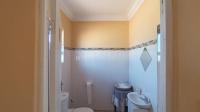 Bathroom 1 - 9 square meters of property in Kookrus