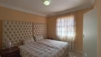 Bed Room 3 - 14 square meters of property in Kookrus