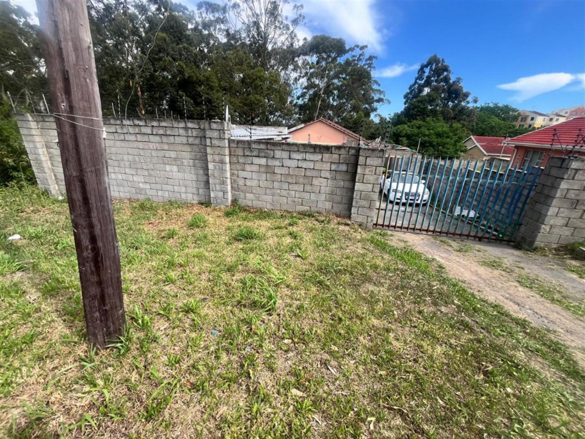 Front View of property in Stoneydrift
