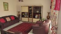 Lounges - 20 square meters of property in Crawford