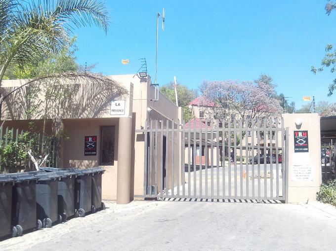 Standard Bank SIE Sale In Execution 2 Bedroom Sectional Title for Sale in Sharonlea - MR364748