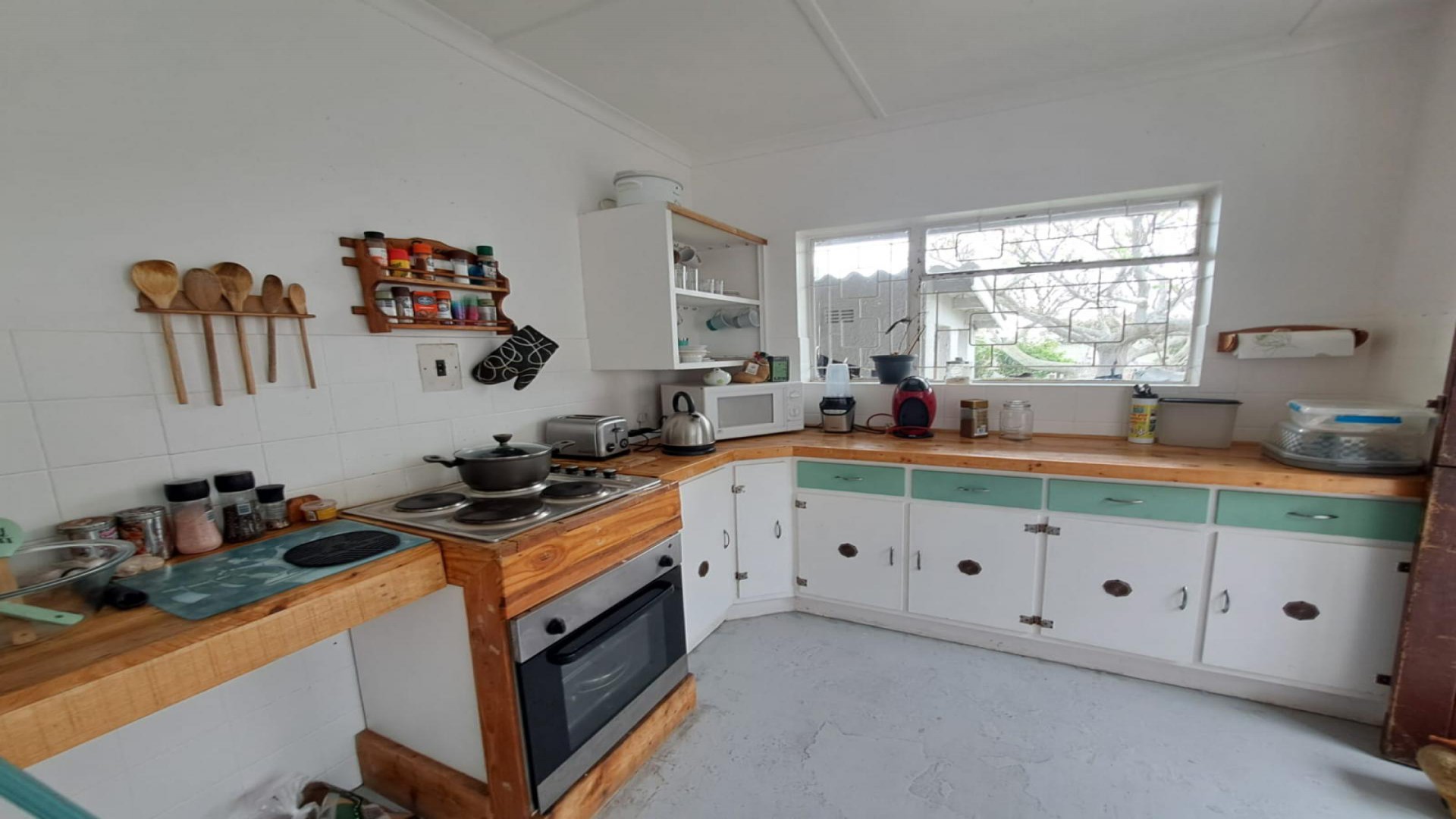 Kitchen of property in Adcockvale
