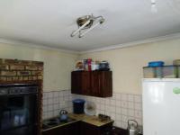 Kitchen - 14 square meters of property in Birchleigh North