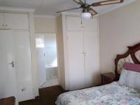 Main Bedroom - 19 square meters of property in Birchleigh North