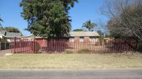 Front View of property in Birchleigh North