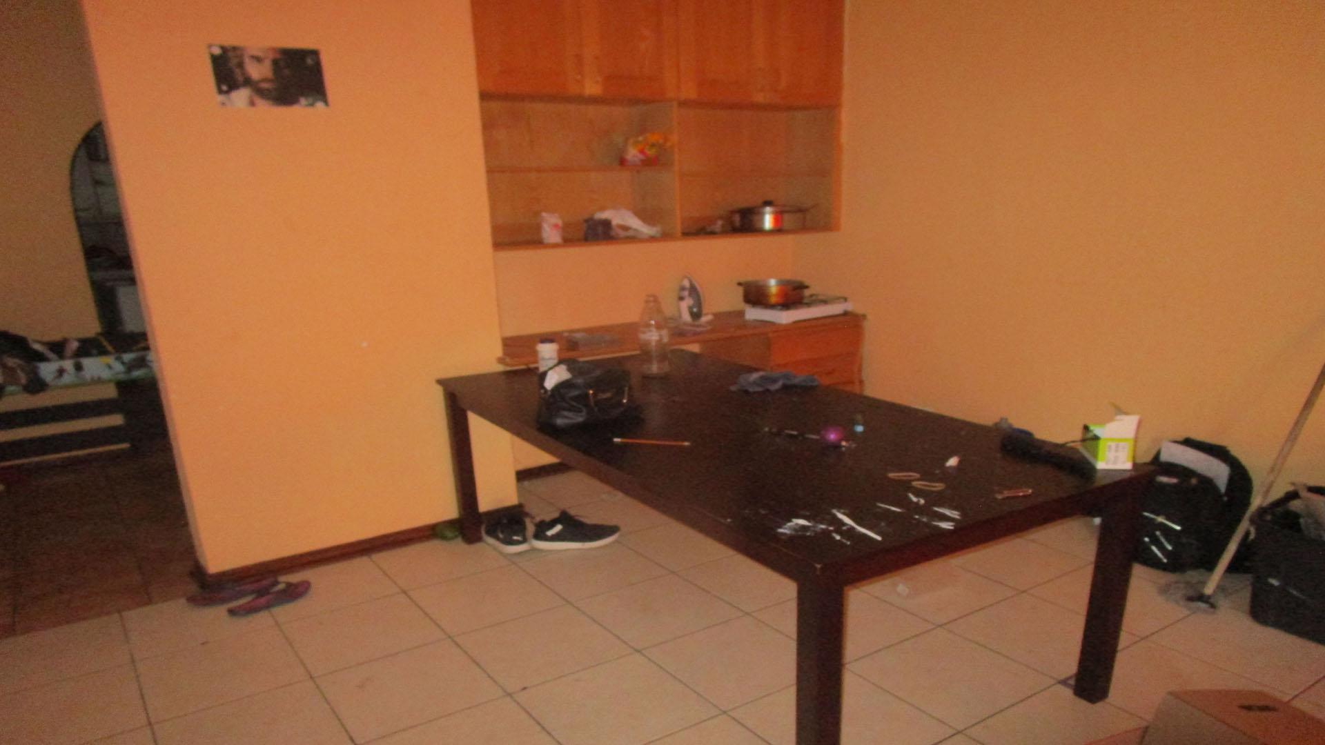 Lounges - 24 square meters of property in Kensington B - JHB