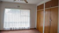 Main Bedroom - 19 square meters of property in Greenhills
