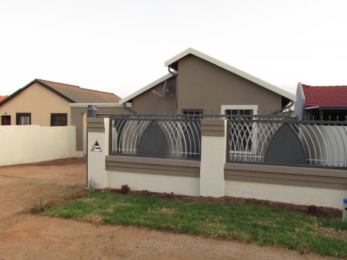 3 Bedroom House for Sale For Sale in Danville MR365728 M