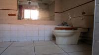 Bathroom 2 of property in Eldorado Park AH
