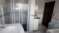 Main Bathroom - 8 square meters of property in Newholme